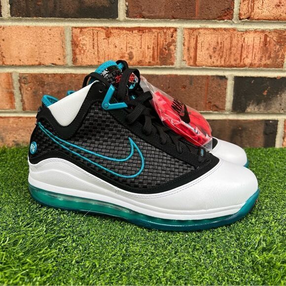 Nike Lebron VII QS 7 Red Carpet 2019 Retro Size 7.5 CU5133-100 - Picture 3 of 9